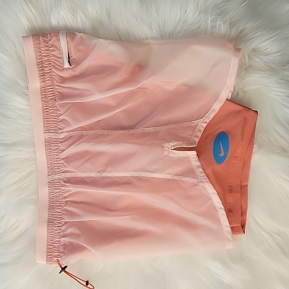 NIKE Women's Running Shorts - Picture 6 of 9